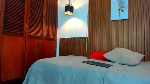 david_niet online show from 12-20-25, 05:42