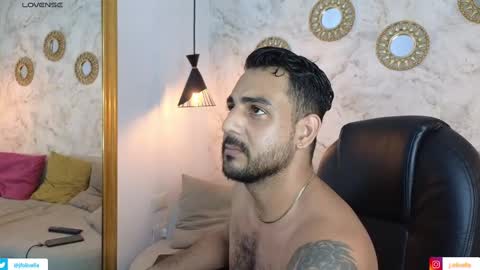 Snapshot of david_oliveira chatting on 01-14-25, 10:23 JF oliveira online show from 01-14-25, 10:23