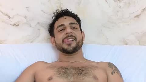 Snapshot of david_oliveira chatting on 01-31-25, 07:51 JF oliveira online show from 01-31-25, 07:51