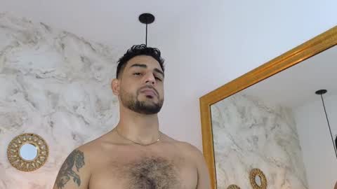 Snapshot of david_oliveira chatting on 02-25-25, 02:00 JF oliveira online show from 02-25-25, 02:00