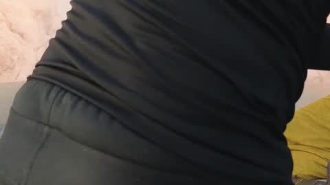 Snapshot of david_oliveira chatting on 03-11-25, 04:18 JF oliveira online show from 03-11-25, 04:18