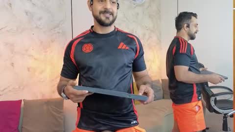 Snapshot of david_oliveira chatting on 09-25-25, 01:15 JF oliveira online show from 09-25-25, 01:15