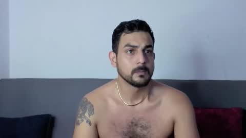 Snapshot of david_oliveira chatting on 11-17-25, 02:01 JF oliveira online show from 11-17-25, 02:01