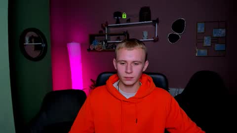 David online show from 11-25-25, 08:31