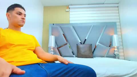 david_victoriaa online show from 03-25-26, 12:55