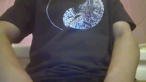 Snapshot of davidbigdick24 chatting on 01-10-25, 06:17 David online show from 01-10-25, 06:17