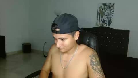 Snapshot of davidbless chatting on 09-16-25, 04:57 David Bless online show from 09-16-25, 04:57