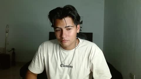 Snapshot of davidbless chatting on 04-11-26, 01:54 David Bless online show from 04-11-26, 01:54