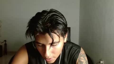 Snapshot of davidbless chatting on 04-13-26, 01:22 David Bless online show from 04-13-26, 01:22