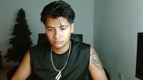 Snapshot of davidbless chatting on 05-20-26, 12:22 David Bless online show from 05-20-26, 12:22