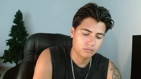 Snapshot of davidbless chatting on 05-24-26, 02:55 David Bless online show from 05-24-26, 02:55