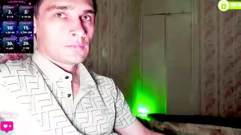 Snapshot of davidcarrollx chatting on 07-14-26, 05:07 DavidCarroll online show from 07-14-26, 05:07