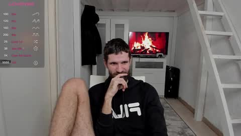 Snapshot of davidnowak chatting on 12-23-24, 11:28 David online show from 12-23-24, 11:28