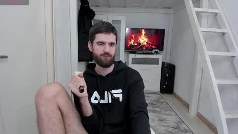 Snapshot of davidnowak chatting on 12-26-24, 06:12 David online show from 12-26-24, 06:12