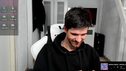 Snapshot of davidnowak chatting on 02-21-25, 09:32 David online show from 02-21-25, 09:32