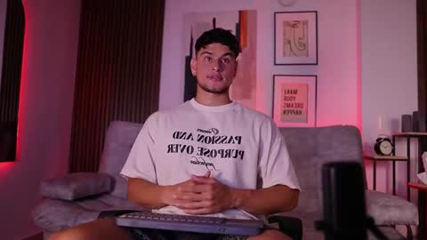 Davies brown    schedule 12pm to 5pm col time online show from 03-11-25, 09:04