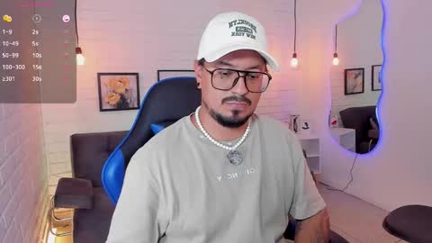 Snapshot of daviidevans chatting on 09-16-25, 04:57 David Evans online show from 09-16-25, 04:57