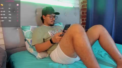 David Evans online show from 12-18-25, 02:23