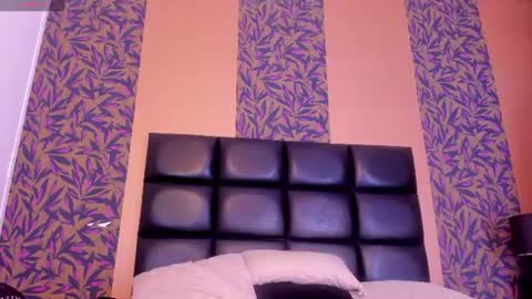 Snapshot of davis_saint chatting on 07-07-26, 11:25 Davis online show from 07-07-26, 11:25