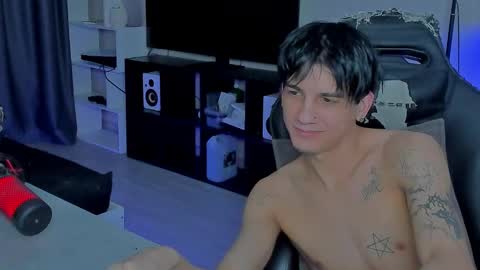 davis online show from 12-17-25, 02:01