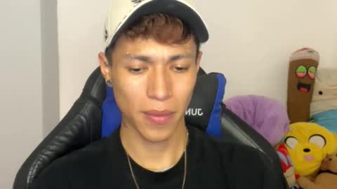 Snapshot of daxonreyy_ chatting on 03-03-26, 08:09 Daxon online show from 03-03-26, 08:09