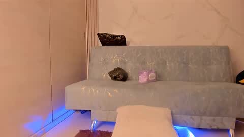 Snapshot of dayan_silva_ chatting on 09-11-25, 01:49 DAYAN online show from 09-11-25, 01:49