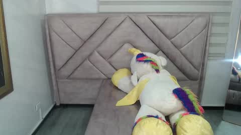 Hi Stream 1500 to 2100 online show from 01-06-26, 08:12