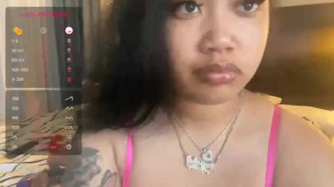 Snapshot of dayqueen1 chatting on 01-02-25, 10:37 dayqueen1 online show from 01-02-25, 10:37