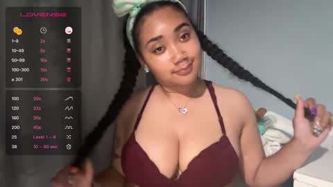 Snapshot of dayqueen1 chatting on 03-09-25, 07:15 dayqueen1 online show from 03-09-25, 07:15