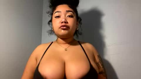 dayqueen1 online show from 06-09-26, 11:11