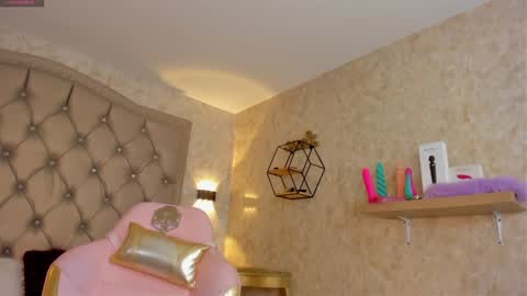 DAYRA ANGELS online show from 01-09-25, 04:52