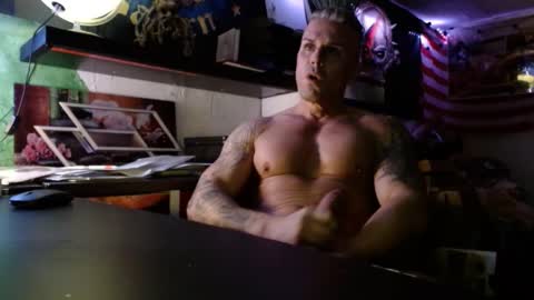 Snapshot of daywalker2013 chatting on 12-21-24, 02:04 Millenium online show from 12-21-24, 02:04