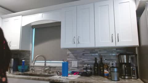 Snapshot of dazeydo chatting on 10-06-25, 07:22 Dazey online show from 10-06-25, 07:22