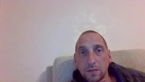 Snapshot of dazza2574 chatting on 11-19-25, 10:32 dazza2574 online show from 11-19-25, 10:32