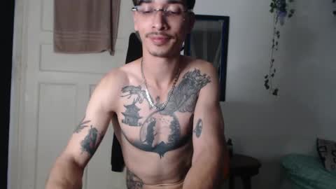dazzayy online show from 05-13-26, 01:25