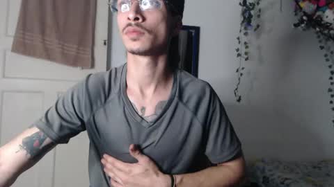 dazzayy online show from 05-21-26, 01:56