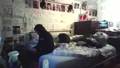 dbeamon92 online show from 02-06-26, 12:19