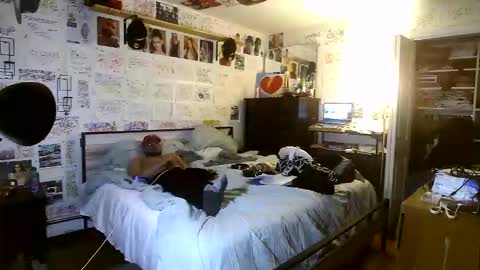 dbeamon92 online show from 02-23-26, 01:47