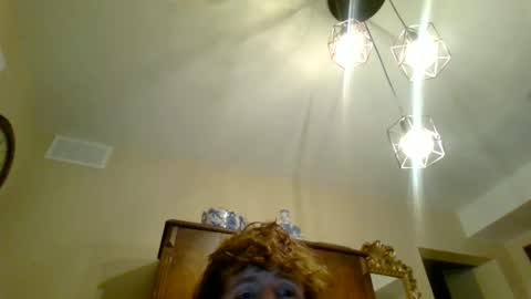 Snapshot of dcuccinato chatting on 12-20-25, 04:41 dcuccinato online show from 12-20-25, 04:41