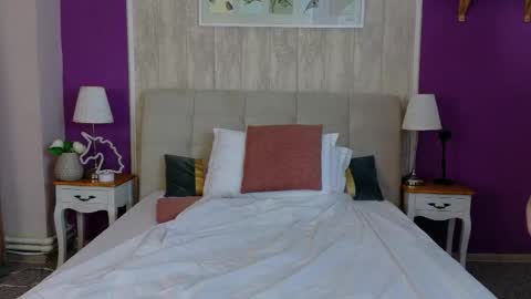 Shari online show from 03-17-26, 05:22