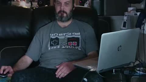 want girl to play with me online show from 01-08-25, 10:27