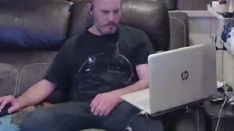 want girl to play with me online show from 04-04-26, 07:55