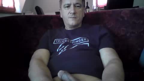 Snapshot of dddermattt chatting on 06-24-26, 05:50 Play with me while I watch you german handsome squirtlover love small girls small tits big clit cut c2c shaved online show from 06-24-26, 05:50
