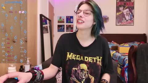 Snapshot of deadratsoup chatting on 12-27-24, 05:59 Rat online show from 12-27-24, 05:59