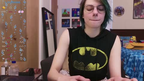 Snapshot of deadratsoup chatting on 01-27-25, 07:13 Rat online show from 01-27-25, 07:13