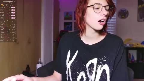 Snapshot of deadratsoup chatting on 09-12-25, 03:01 Rat online show from 09-12-25, 03:01