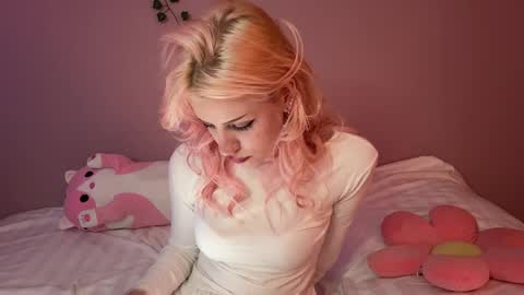 Maggie online show from 05-27-26, 10:45