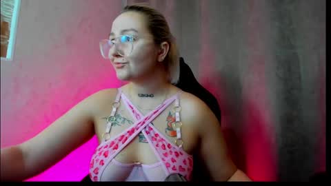 Debbie Mon Tue Fri Sun Sat GMT 3 1000am - 0400pm  online show from 12-13-24, 07:10