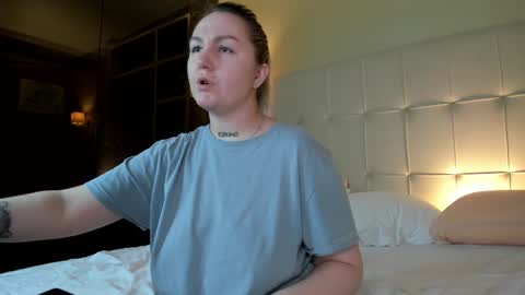 Debbie Mon Tue Fri Sun Sat GMT 3 1000am - 0400pm  online show from 10-07-25, 04:15