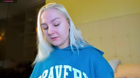 Snapshot of debbie_taylor chatting on 02-27-26, 05:24 Debbie Mon Tue Fri Sun Sat GMT 3 1000am - 0400pm online show from 02-27-26, 05:24